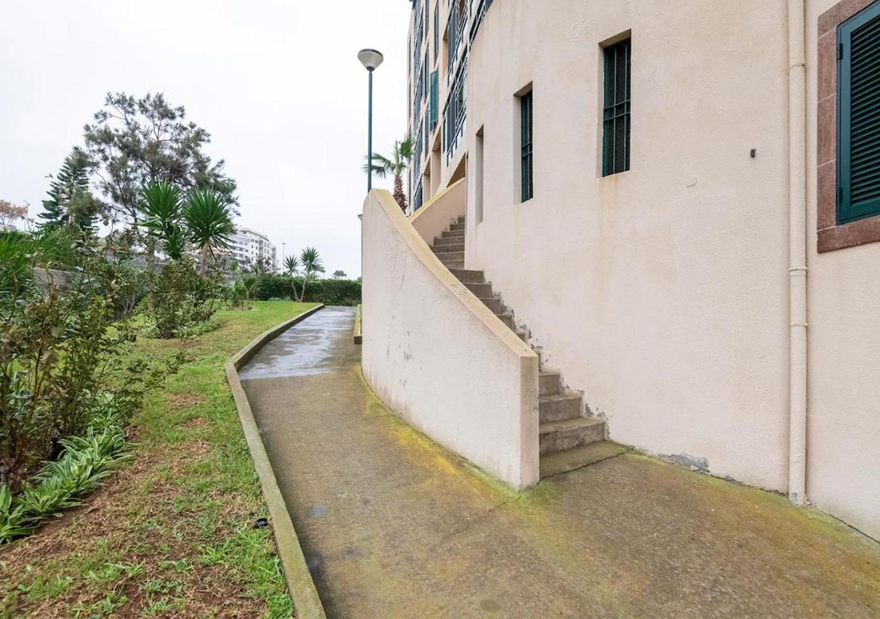 Lovely 1-Bedroom Apartment With Parking Ocean View Funchal  Exterior foto